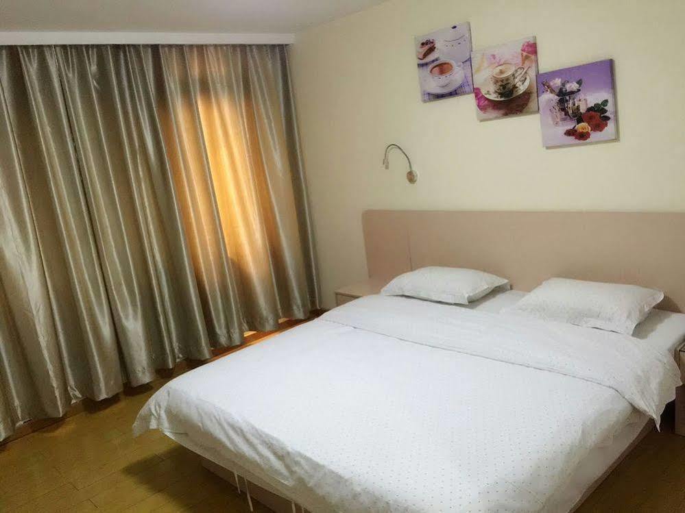 Yimi Inn Shiqiao Metro Sation Pedestrian Street Branch 広州 エクステリア 写真