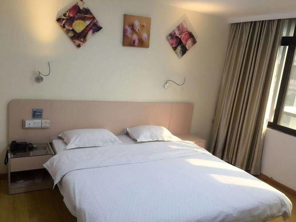Yimi Inn Shiqiao Metro Sation Pedestrian Street Branch 広州 エクステリア 写真