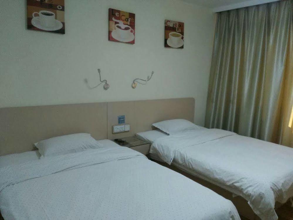 Yimi Inn Shiqiao Metro Sation Pedestrian Street Branch 広州 エクステリア 写真